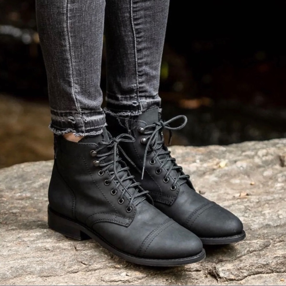 Thursday Boots Captain Matte Black